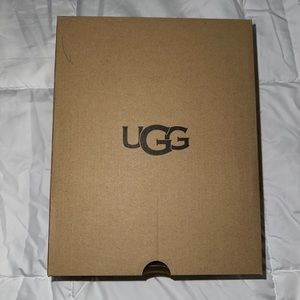 Mini Bailey Snap UGGs